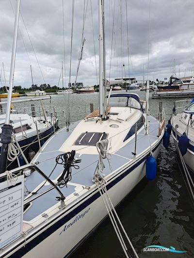 Friendship 33 Sailingboat 1986, with Volvo Penta engine, The Netherlands
