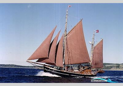 Galeasen "HAABET" af Holbæk fra 1906 Sailingboat 1906, with Hundested motor BB/L engine, Denmark