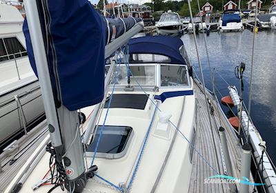Hallberg-Rassy 312 Mk II Sailingboat 1988, with Lombardini Kdw 1404, engine, Sweden