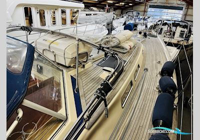 Hallberg-Rassy 42 F Mkii Sailingboat 1998, with Volvo Penta Tmd 22 engine, Denmark