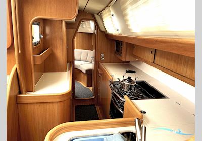 Hallberg Rassy 44 Sailingboat 2018, with Volvo Penta engine, United Kingdom