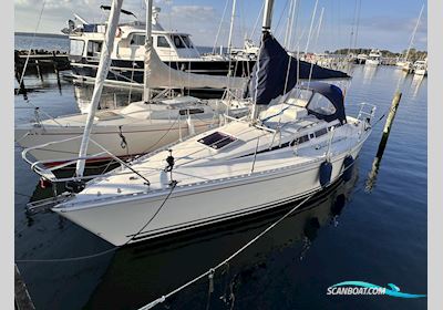 Hanse 300 Sailingboat 2004, with Yanmar 2GM20 engine, Denmark