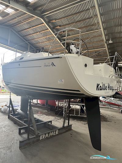 Hanse 320 Sailingboat 2010, with Yanmar 3YM20 engine, Germany