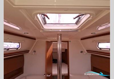 Hanse 325 Sailingboat 2012, with Volvo D1-20 engine, Ireland