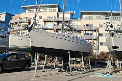 Hanse 371 Sailingboat 2000, with Volvo engine, United Kingdom