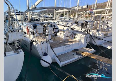 Hanse 388 Sailingboat 2018, with Volvo D2 30 HP engine, Croatia