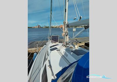 Hunter 326 Sailingboat 2002, with Yanmar engine, Finland
