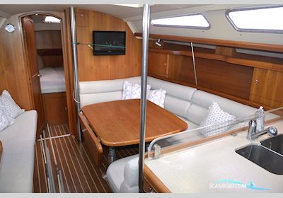 Hunter 38 Sailingboat 2006, with Yanmar 3JH4E engine, Denmark