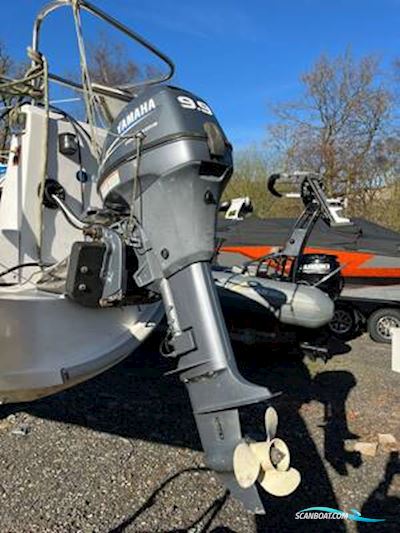 Hunter Legend 25 Trailer sailer Sailingboat 2008, with Yamaha engine, United Kingdom