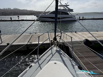 Hunter Legend 326 Sailingboat 2003, with Yanmar 2GM2093 engine, United Kingdom