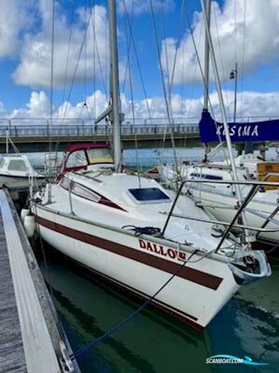 Hustler 32 Sailingboat 1999, with Yanmar engine, United Kingdom