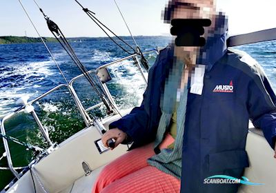 International 1006 / OL 33 Sailingboat 1984, with Volvo engine, Germany