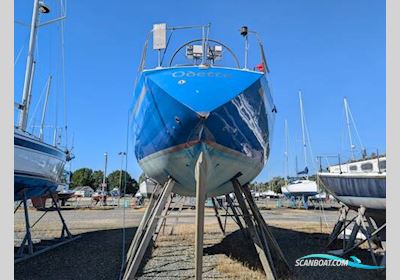 Ior Ron Holland Design Sailingboat 1977, with Beta engine, United Kingdom
