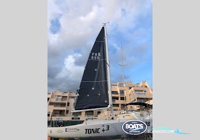 J Boats J24 Sailingboat 1979, with Suzuki engine, France