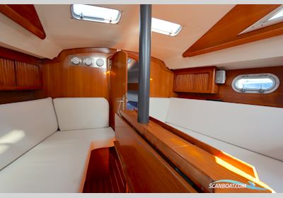 Jeanneau 30 Sun Odyssey Sailingboat 1994, with Volvo Penta engine, The Netherlands