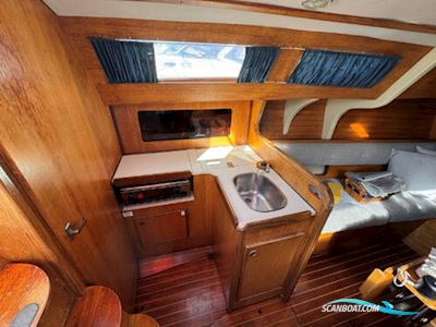 Jeanneau Arcadia Sailingboat 1984, with Yanmar 2GM engine, United Kingdom