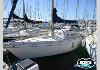 Jeanneau Folie Douce Sailingboat 1973, with Nanni engine, France
