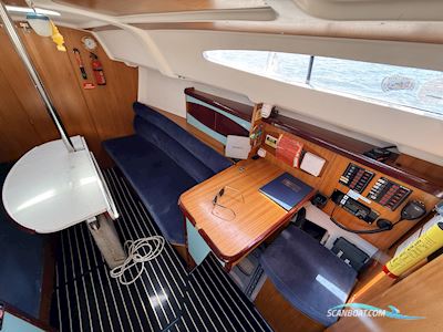 Jeanneau Sun Odyssey 29.2 Lift Keel Sailingboat 1998, with Volvo Penta engine, United Kingdom