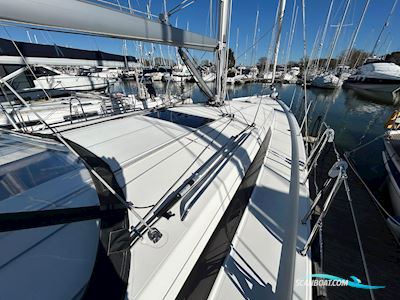 Jeanneau Sun Odyssey 410 Sailingboat 2021, with Yanmar engine, United Kingdom