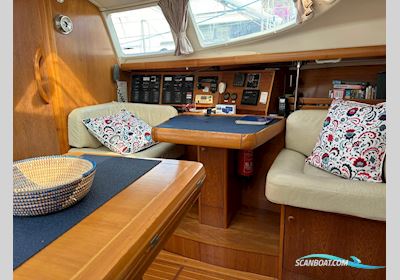 Jeanneau Sun Odyssey 43 Deck Saloon Sailingboat 2001, with Yanmar engine, Spain