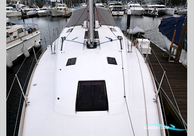 Jeanneau Sun Odyssey 44DS Sailingboat 2013, with Yanmar 4JH5E engine, United Kingdom