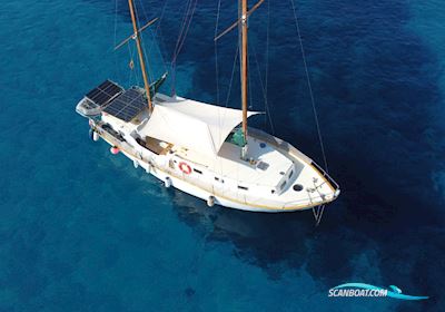 Ketch Sailingboat 1979, with Fordson Major engine, Spain