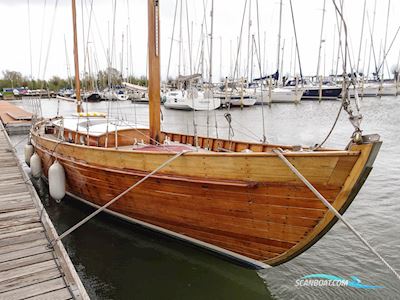 Klassiek Zeiljacht 11.40  Sailingboat 1938, with Volvo Penta<br />MD2003 engine, The Netherlands
