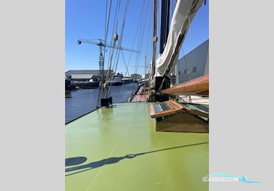 Klipper Zeilklipper, charter Sailingboat 1911, with Volvo Penta engine, The Netherlands
