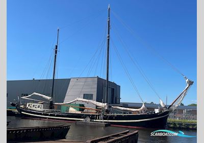 Klipper Zeilklipper, charter Sailingboat 1911, with Volvo Penta engine, The Netherlands