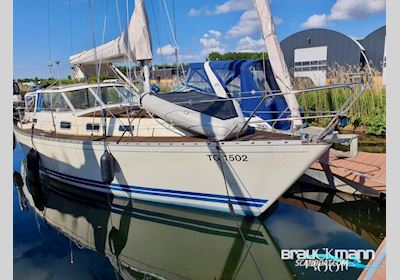 LM 33 Vitesse Cabrio Sailingboat 1992, with Volvo Penta engine, The Netherlands