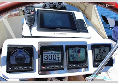 LM Mermaid 380 Sailingboat 1989, with Volvo Penta D2-40 engine, Denmark