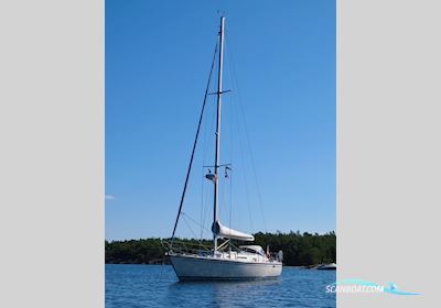 LM Mermaid 380 Sailingboat 1987, with Volvo-Penta D2-40F engine, Denmark