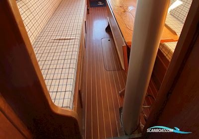 Larsen 34 Sailingboat 1986, with Vetus engine, Denmark