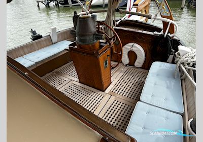 Lemsteraak Saeftinghe Roefuitvoering Sailingboat 1930, with Daf engine, The Netherlands