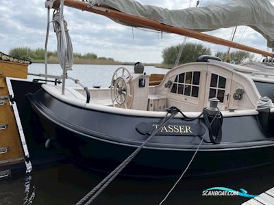 Lemsteraak Tasser - Blomaak Sailingboat 1993, with Nanni engine, The Netherlands