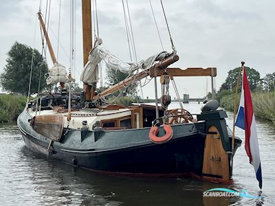Lemsteraak WL 18 Fasant - Roefuitvoering Jachtuitvoering Sailingboat 1916, with Iveco 8061 M12 Zes Cylinder 120 pk engine, The Netherlands