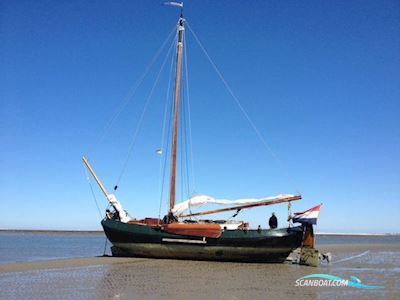 Lemsteraak WL 18 Fasant - Roefuitvoering Jachtuitvoering Sailingboat 1916, with Iveco 8061 M12 Zes Cylinder 120 pk engine, The Netherlands