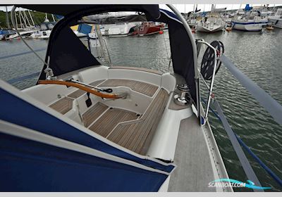 Linjett 33 Sailingboat 2005, with Yanmar 3cyl. 3YM30 engine, Sweden