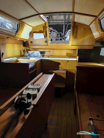 Luffe 37 Sailingboat 2006, with Yanmar 3Y20 engine, Germany