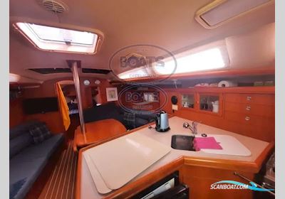 Marlow Hunter Hunter 36 Sailingboat 2006, with Yanmar engine, France