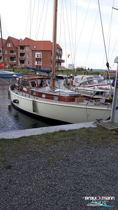 Matthissen und Paulsen, Arnis KR 7 Sailingboat 1970, with Mercedes engine, Germany