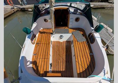 Midget 31 Sailingboat 2005, with Vetus engine, United Kingdom