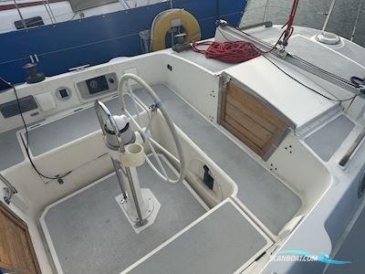 Moody 33 Mk II Sailingboat 1981, with Volvo Penta engine, United Kingdom