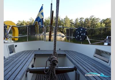 Najad 320 Sailingboat 1984, with Volvo Penta D1-30 engine, Sweden