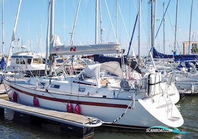 Najad 331 Sailingboat 2000, with Volvo Penta MD2030S engine, Finland