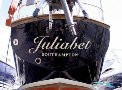 Nicholson 32 Sailingboat 1970, with Beta engine, United Kingdom