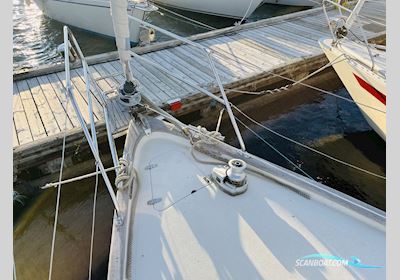 OE 32 Sailingboat 1984, with Yanmar 3YM30 engine, Denmark