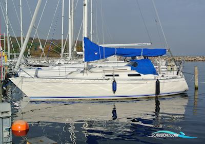 Omega 30-S Sailingboat 1984, with ?	Volvo Penta D1-13 Motor Med MS 15 I. Gear engine, Denmark