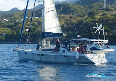 Ovni 395 Sailingboat 2005, with Volvo Penta D2 - 55 engine, Martinique