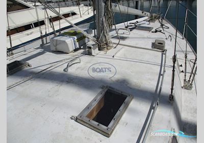PLAN CAROFF AMATEUR ALBION PESSOA 36 DI Sailingboat 1987, with FORD engine, France
